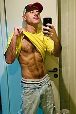 Photo #10 of Román Dotado