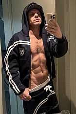 Photo #11 of Román Dotado