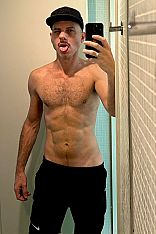 Photo #8 of Román Dotado