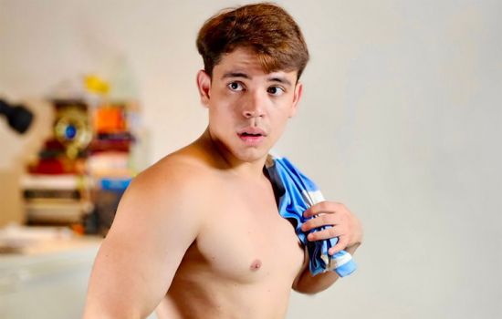 Charly Escort Masculino