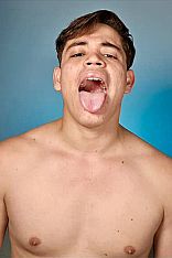 Charly Escort Masculino