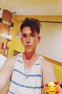 Baby Face Escort Masculino