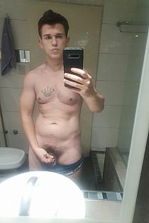 Baby Face Escort Masculino