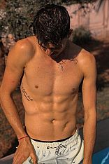 Franco 77 Escort Masculino