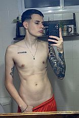 Photo #4 of El Flaco