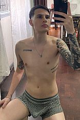 Photo #3 of El Flaco