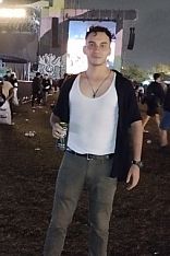 Ricky 10 Escort Masculino