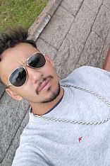 Ricky 10 Escort Masculino