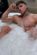 Maico Exótico Trans Male Escort
