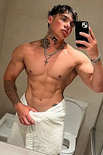 Maico Exótico Trans Male Escort