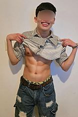 Noan Escort Masculino