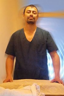 Alejandro Caceres Masajista masculino