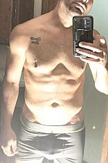 Tadeo Escort Masculino