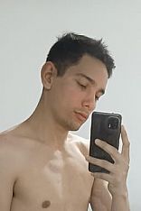 Axo Escort Masculino