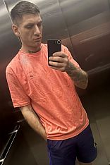 Emmanuel Escort Masculino
