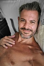 Señor Grey Acompañante masculino