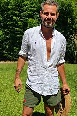 Señor Grey Escort Masculino