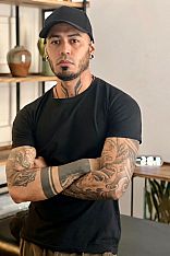 Charlie Escort Masculino