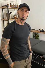 Charlie Male Masseur