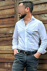 Ragnor Escort Masculino