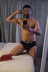 Sony Escort Masculino
