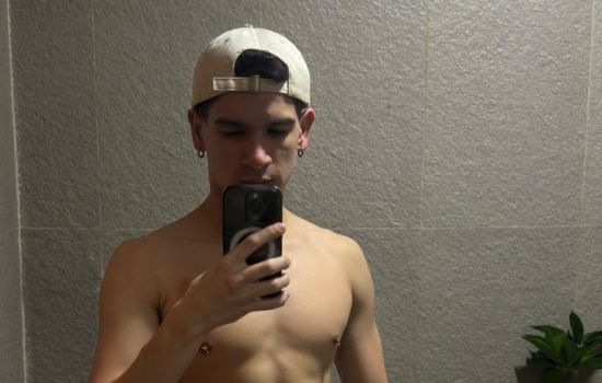 Daniel Escort Masculino