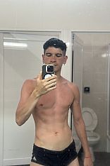 Daniel Escort Masculino