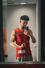 Photo #1 of Javi y Viktor