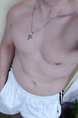 Photo #16 of Maty Dera