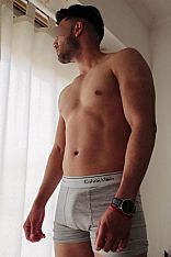 Kilian Escort Masculino