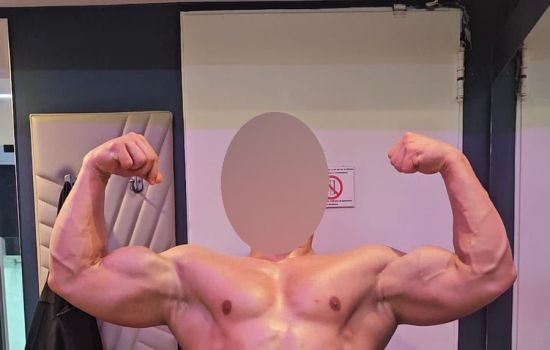 Arnold Male Escort