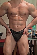 Photo #15 of Arnold