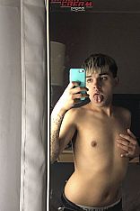 Nikito Escort Masculino