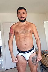 Criss V. Escort Masculino
