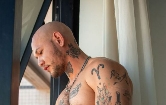 Harald Borbón Male Masseur