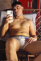 Mau Escort Masculino