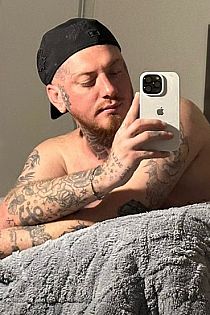 Lucas Escort Masculino