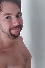 Robert Escort Masculino