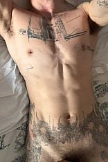 Photo #9 of Mateo André