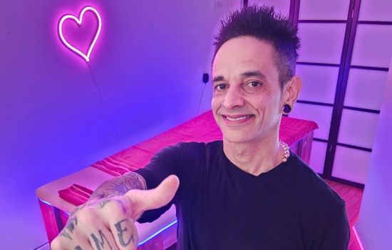 Lucho Masajes Male Masseur