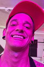 Jaxy Escort Masculino