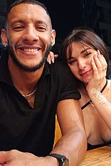 Belén y Juan Escort Masculino