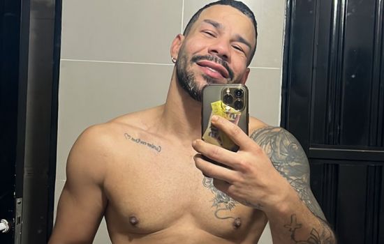 Felipe Male Escort