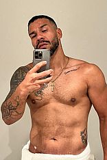 Felipe Male Escort