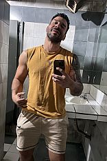 Felipe Male Escort