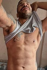 Photo #11 of Felipe