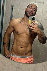 Photo #3 of Felipe