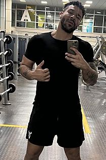 Felipe Male Escort