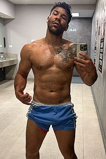 Felipe Escort Masculino