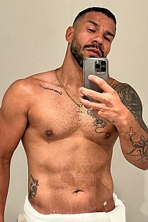 Felipe Male Escort
